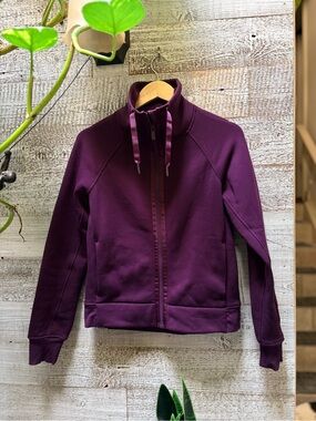 Lululemon | "Kick the Cold" Track-Inspired Midlayer Jacket - Women's 6, Magenta